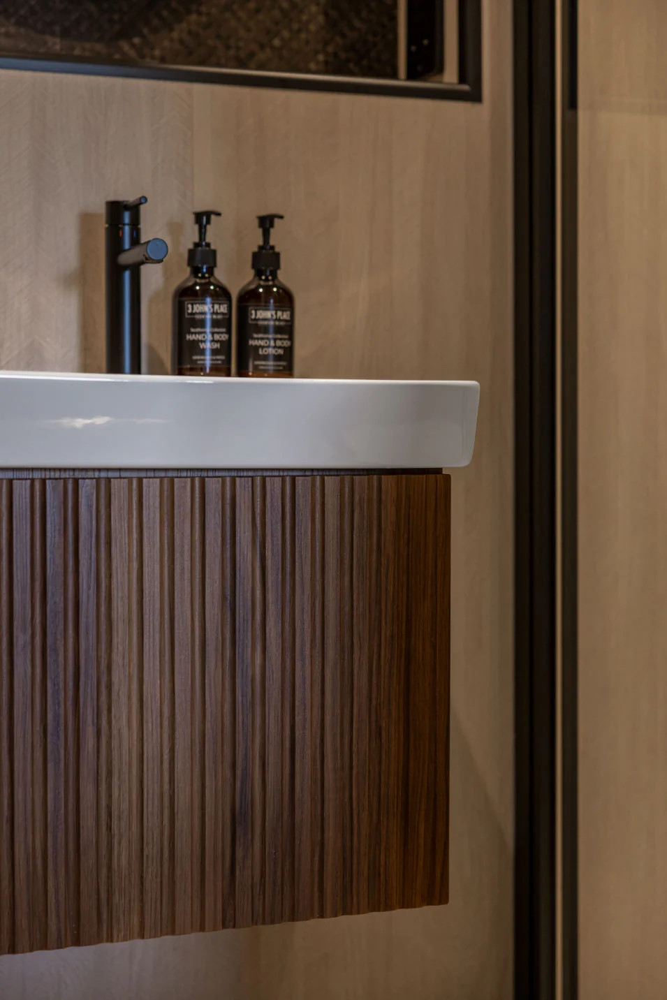 3Johns Place Edinburgh Overnight Spa Break - Image 12